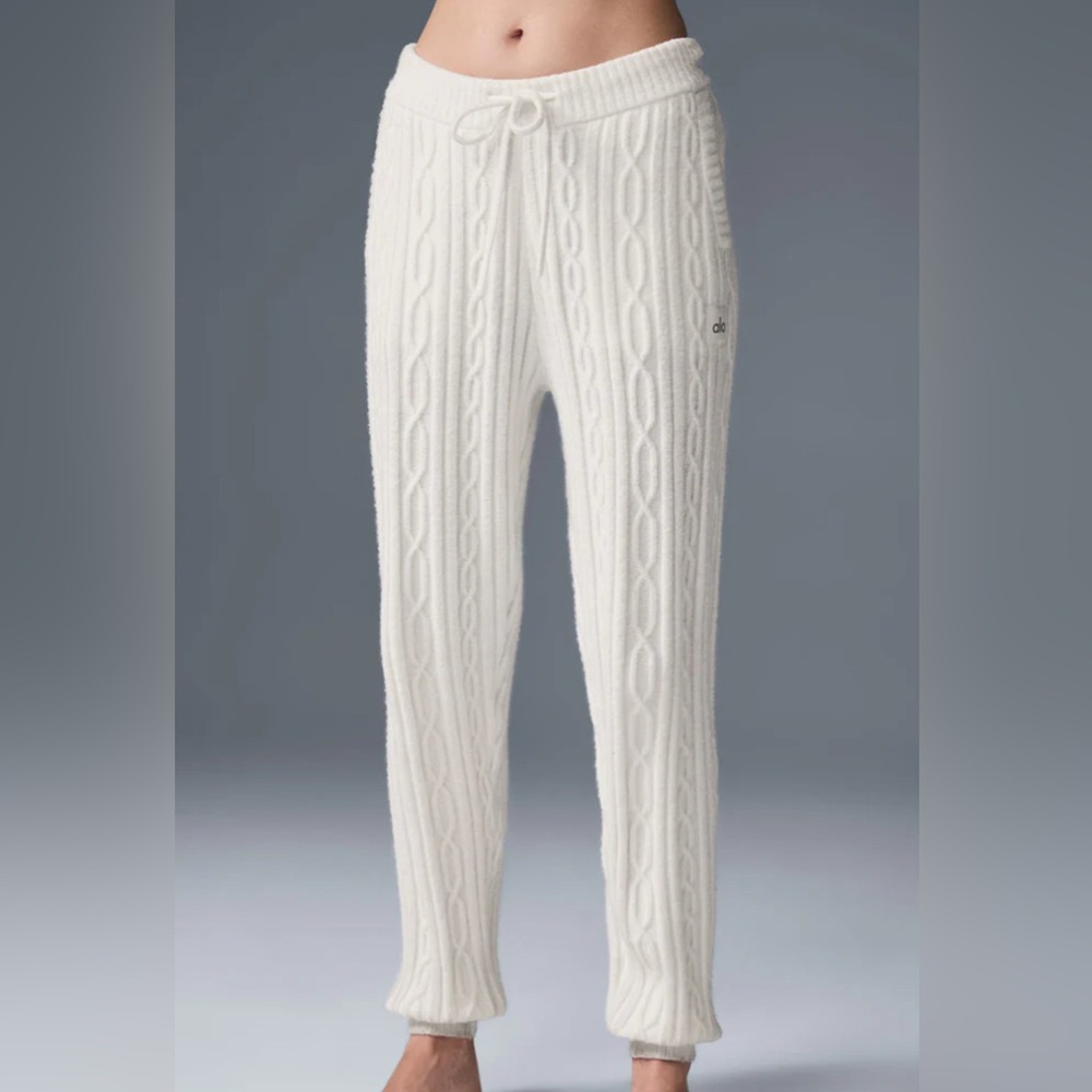 ❄️Alo Cable Knit Winter Bliss Pant